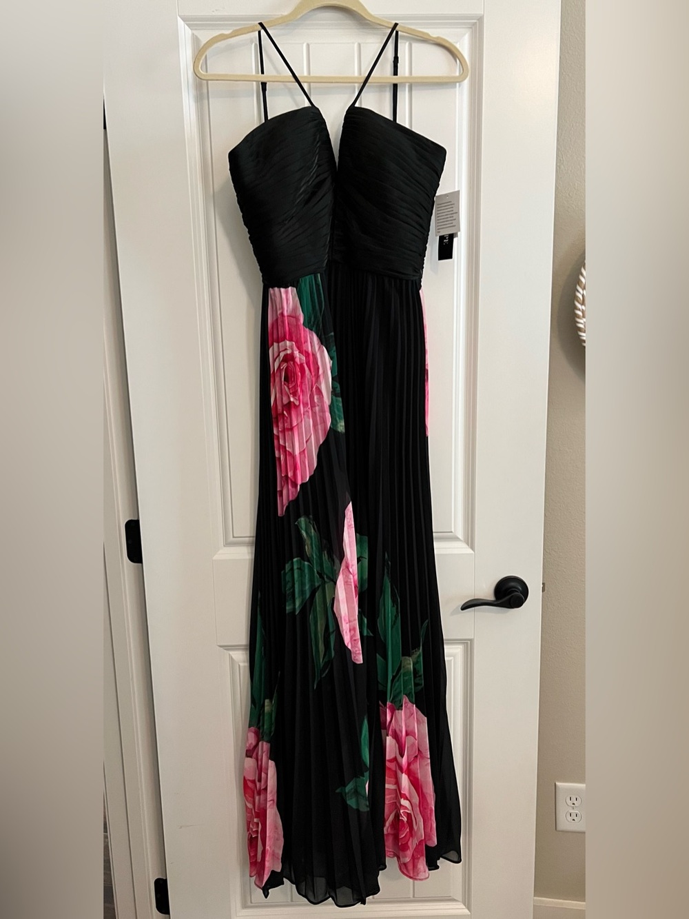 Xscape Black Maxi Dress with Large Pink Rose Print - Picture 2 of 12